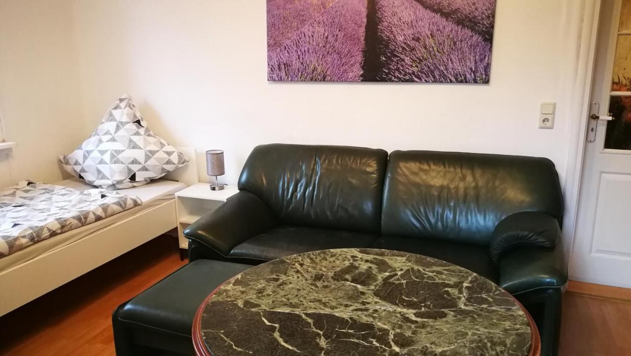 Apartment Am Suedpark Merseburg Eksteriør bilde